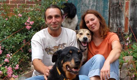 Linda und Bernd mit Bewohnern